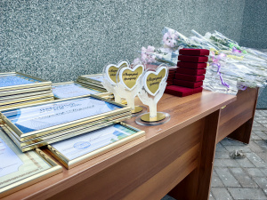 В Урайской больнице чествовали лучших медицинских работников и подвели итоги конкурса «Народный доктор – 2026»