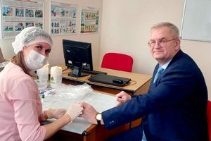 Профилактика ВИЧ-инфекции среди трудовых коллективов