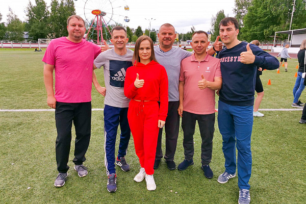 Сотрудники Урайской больницы внесли свою лепту во Всероссийский рекорд по отжиманиям 