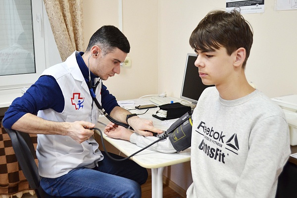 Врачи Клинического врачебно-физкультурного диспансера провели углубленный осмотр спортсменов Урая   