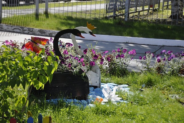 В Урайской больнице прошел традиционный конкурс на лучшую благоустроенную территорию