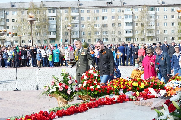 Коллектив Урайской больницы присоединился к торжественным и памятным мероприятиям, приуроченным к празднованию 71 годовщины Великой Победы