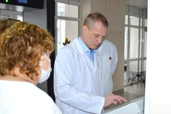 Директор Депздрава Югры посетил многопрофильную Урайскую больницу 