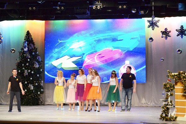 Команда КВН Урайской больницы «Красный плюс» приняла участие в городском фестивале «Серебряная Сури»