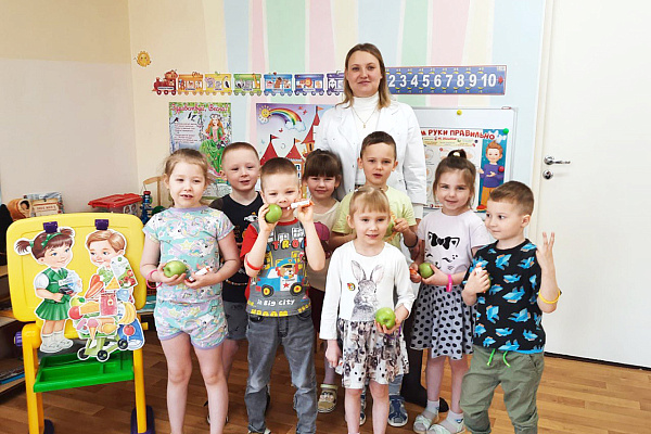 Праздник здоровья в детском саду: полезные «лучики» от врача-эпидемиолога