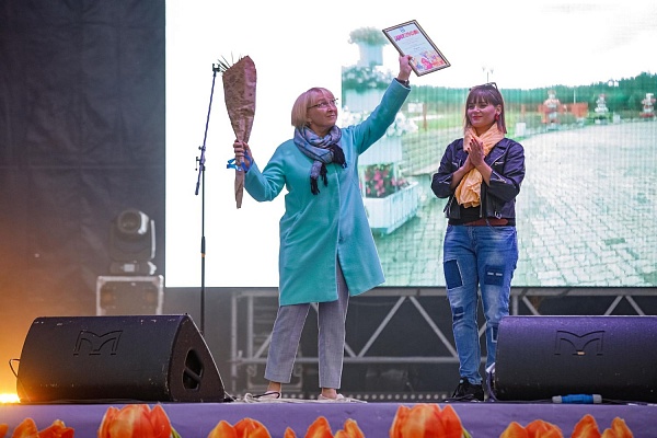 В Урайской больнице прошел традиционный конкурс на лучшую благоустроенную территорию