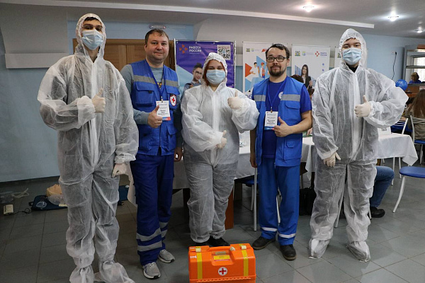 Фельдшеры отделения СМП приняли участие во Всероссийской ярмарке трудоустройства 