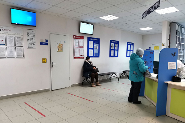 В детской поликлинике Урайской больницы появились яркие развивающие комплексы