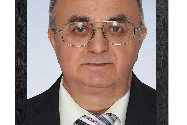 Ушел из жизни заслуженный работник здравоохранения Российской Федерации, врач-дерматовенеролог Овчинников Виктор Эдуардович