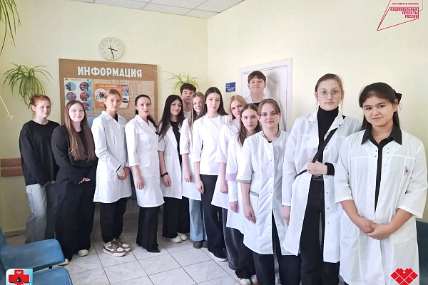 Ученики медицинского класса познакомились с работой диагностических служб Урайской  больницы